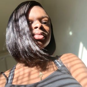 Meet your Posher, Shea